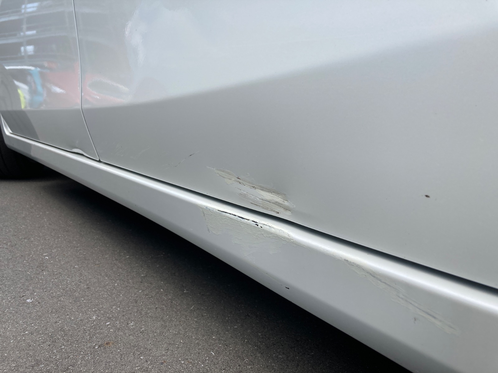 キズ・ヘコミ_24