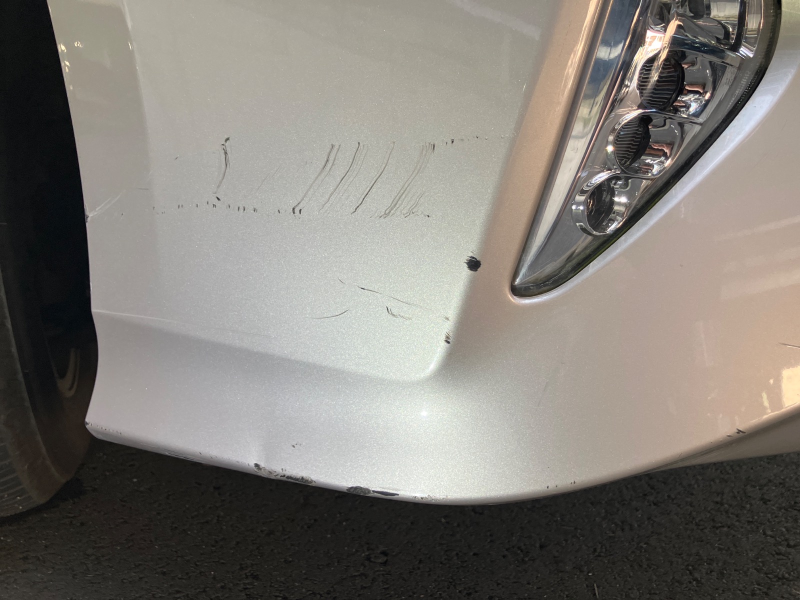 キズ・ヘコミ_06