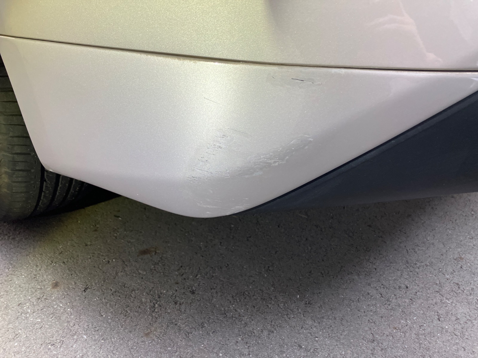 キズ・ヘコミ_55