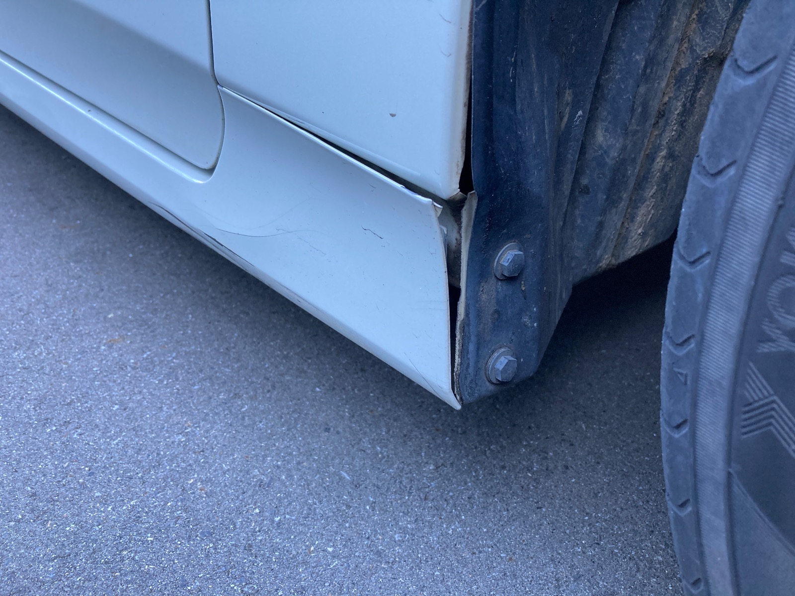 キズ・ヘコミ_65