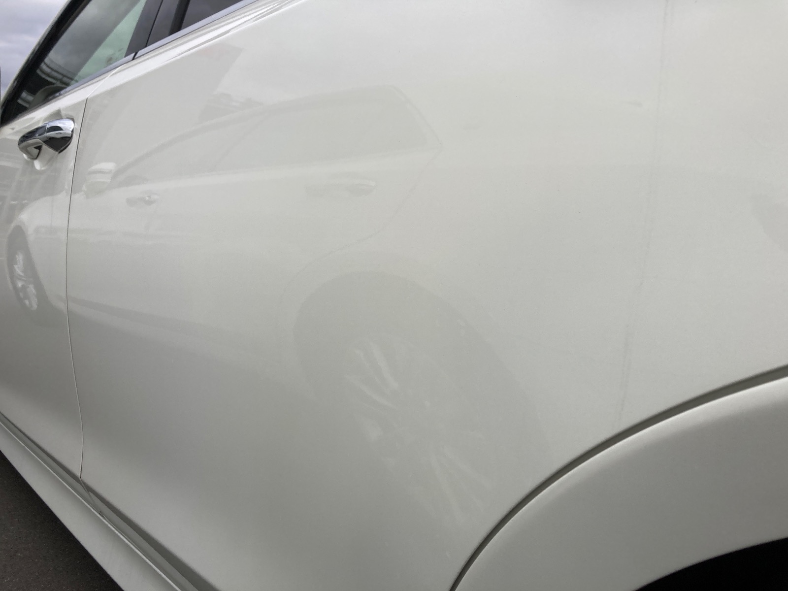 キズ・ヘコミ_24