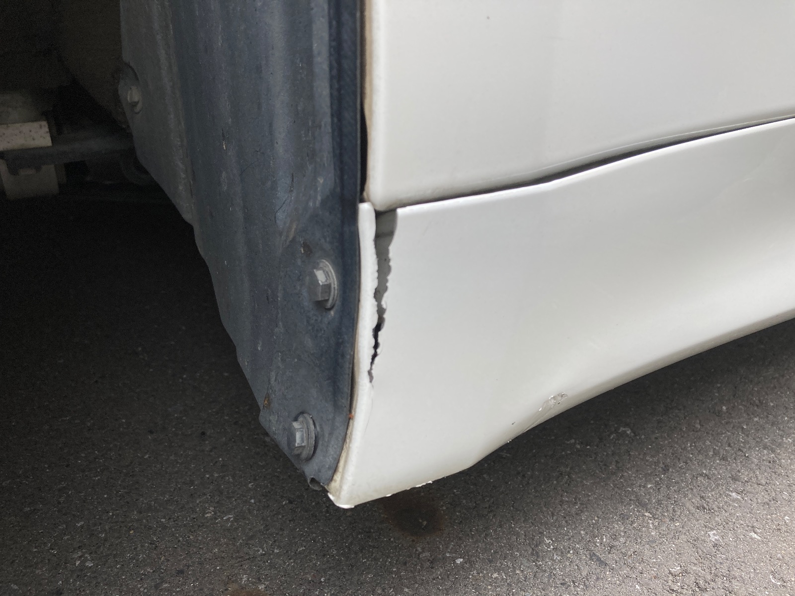 キズ・ヘコミ_64