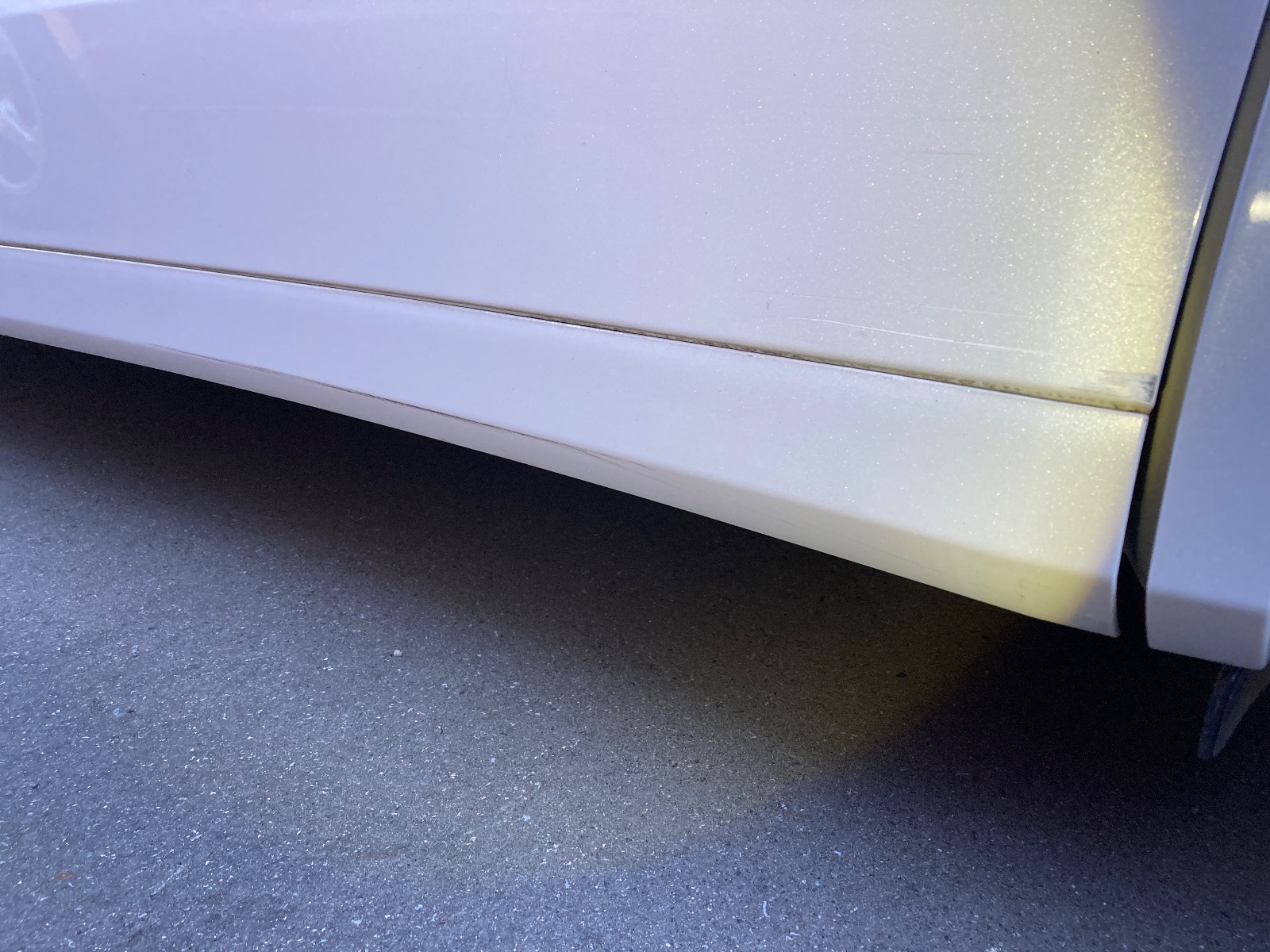 キズ・ヘコミ_25