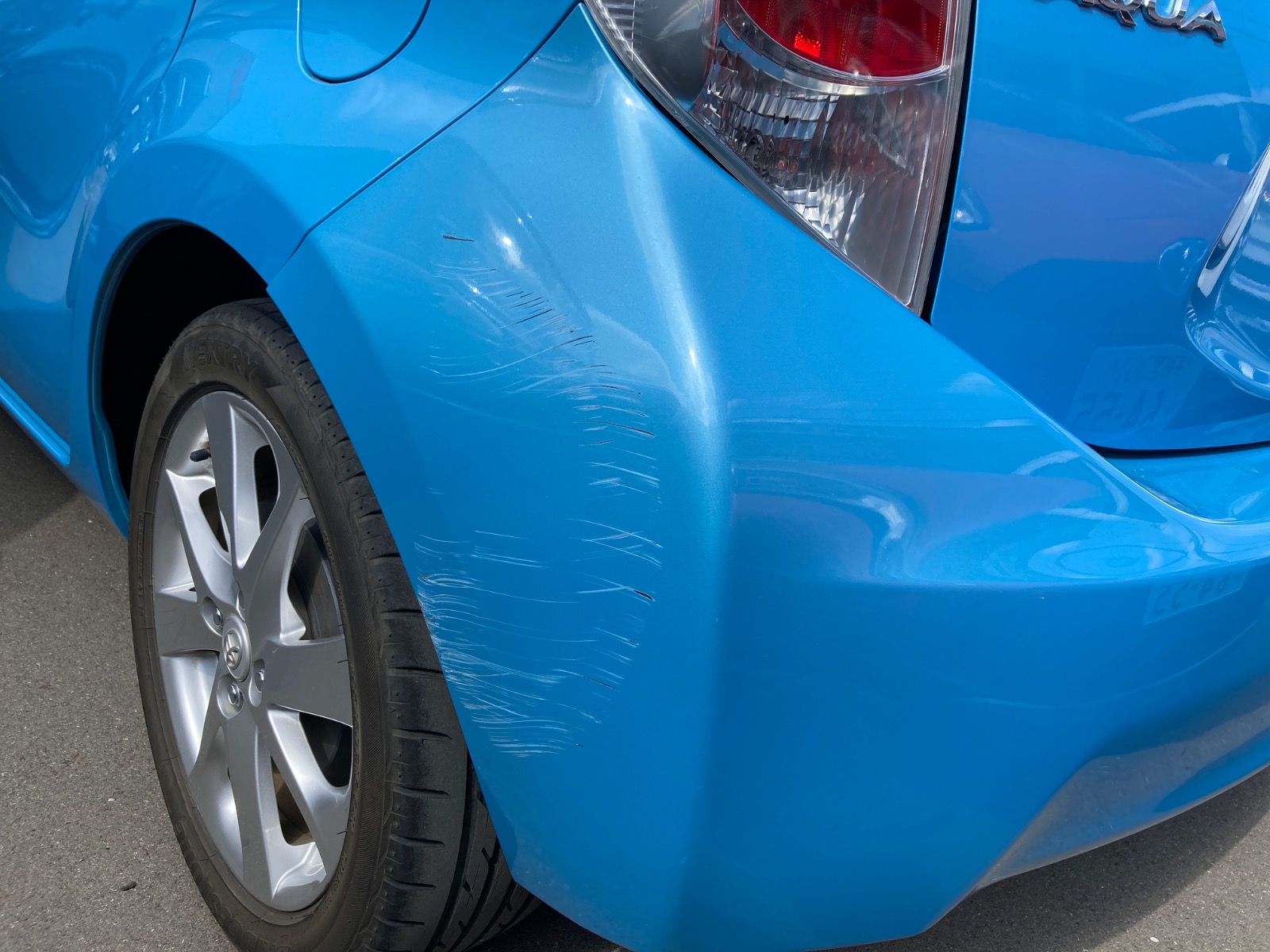 キズ・ヘコミ_55