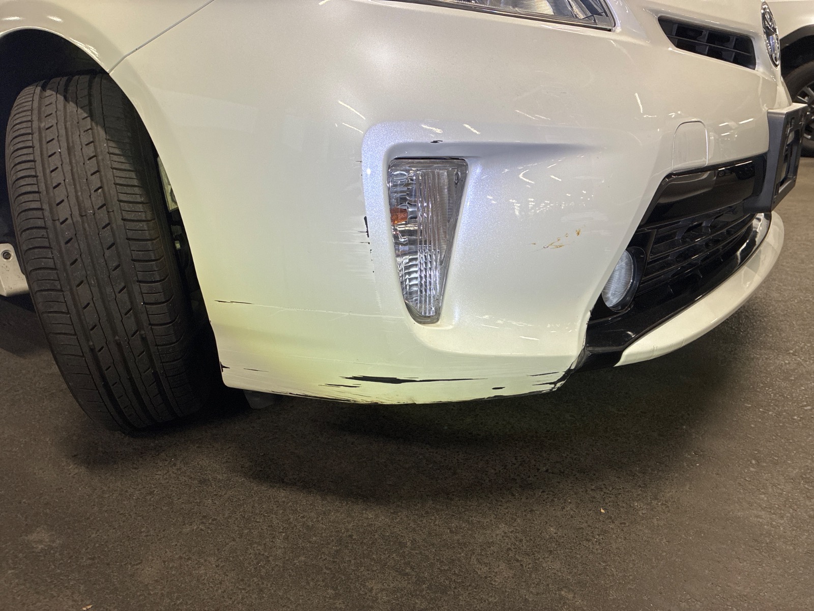 キズ・ヘコミ_06