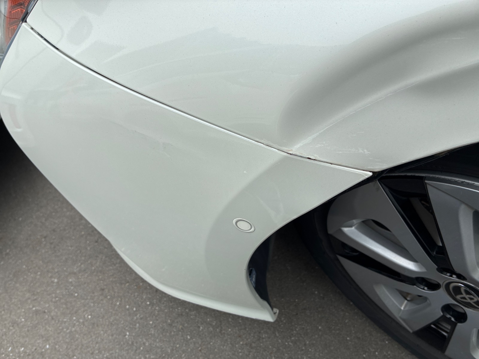 キズ・ヘコミ_05