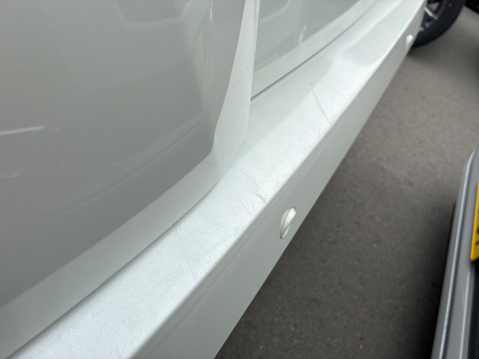 キズ・ヘコミ_55