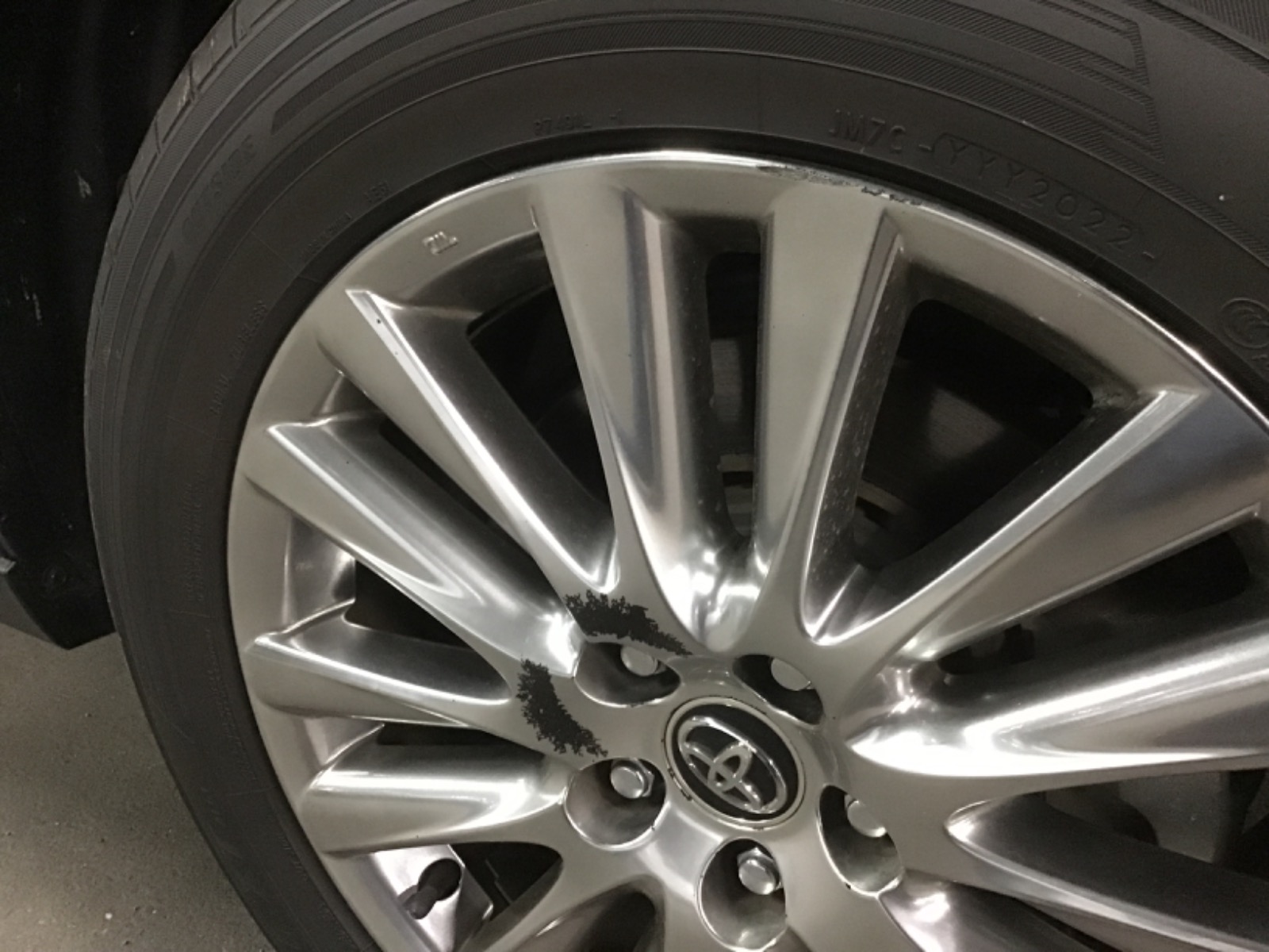 キズ・ヘコミ_60