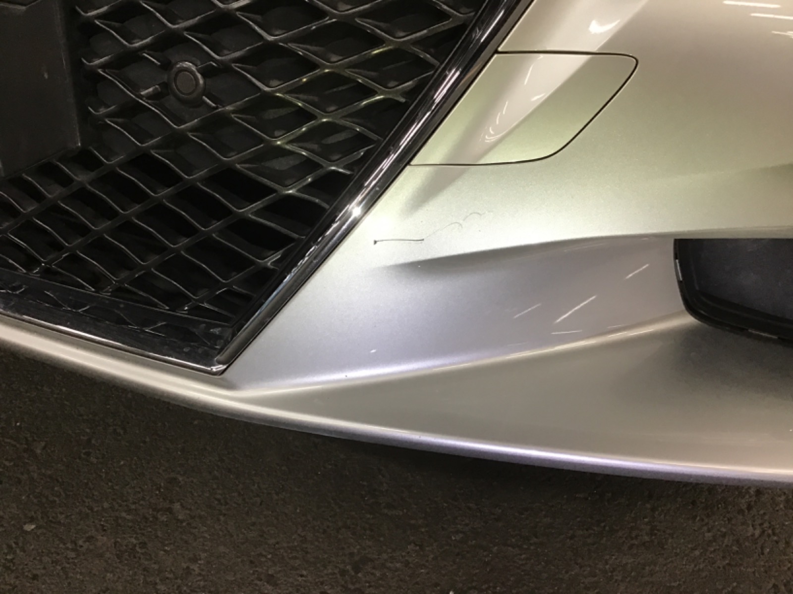 キズ・ヘコミ_05