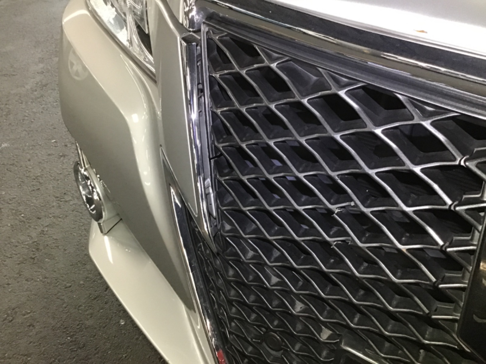 キズ・ヘコミ_09