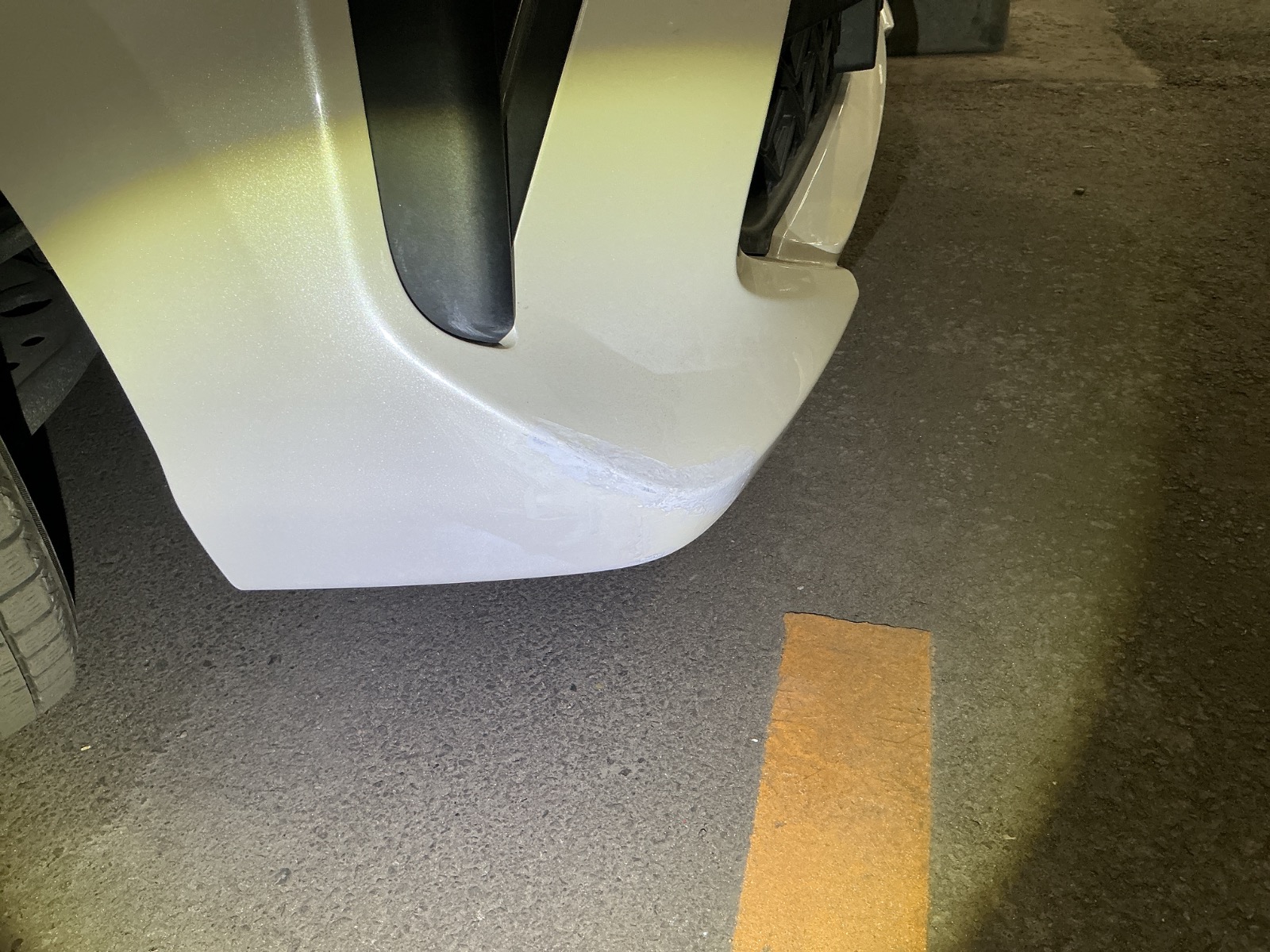 キズ・ヘコミ_06