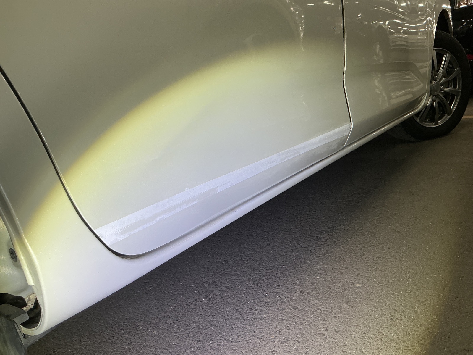 キズ・ヘコミ_27