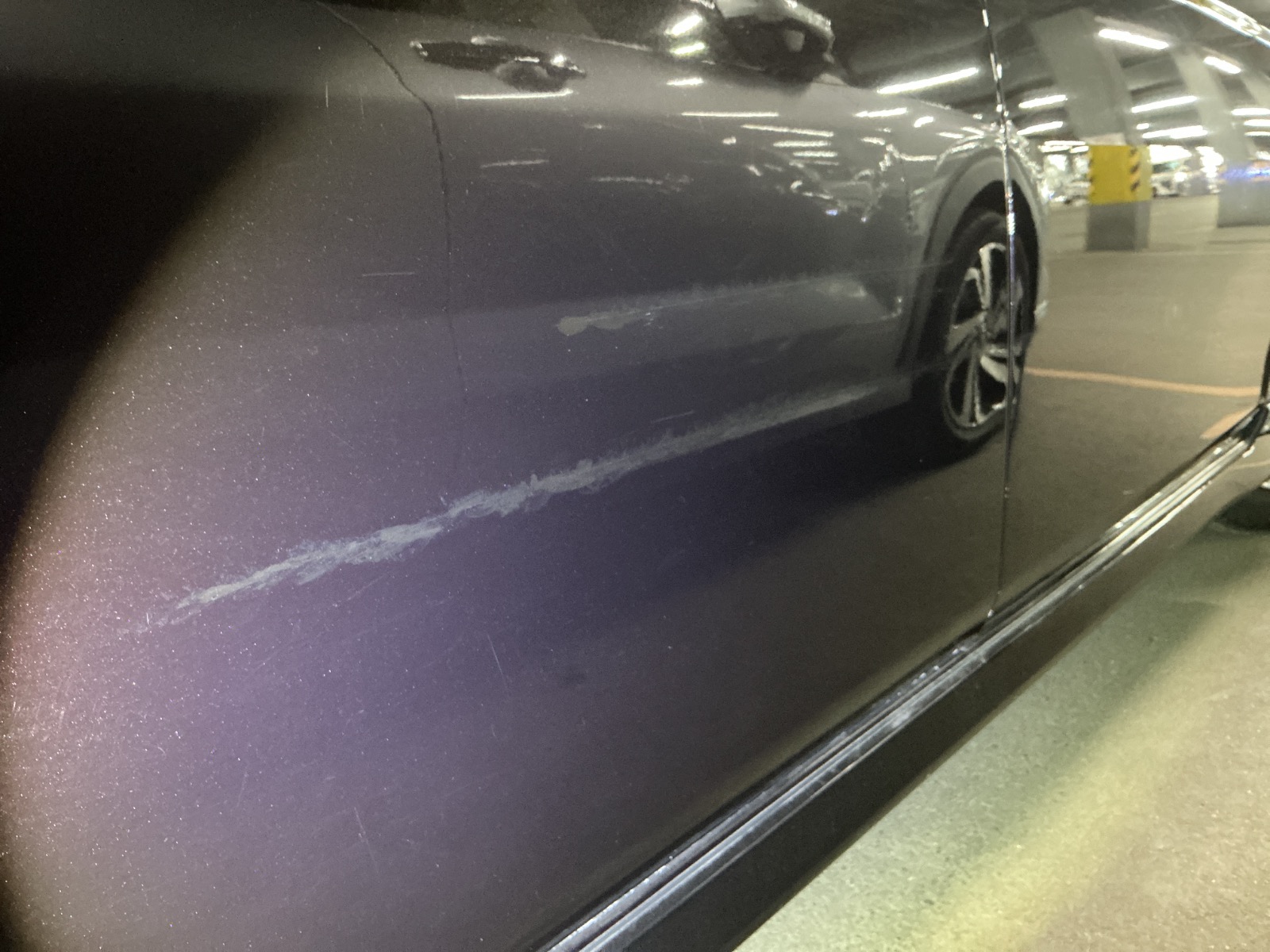 キズ・ヘコミ_26