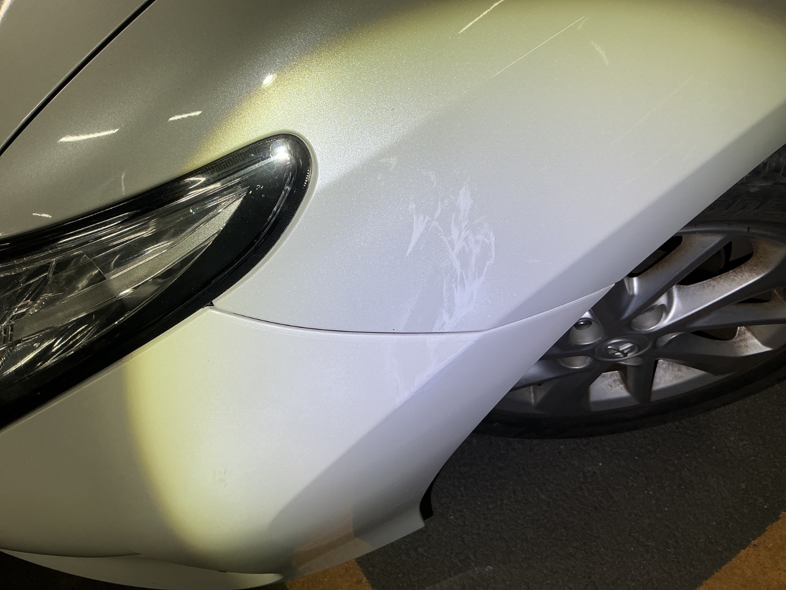 キズ・ヘコミ_05