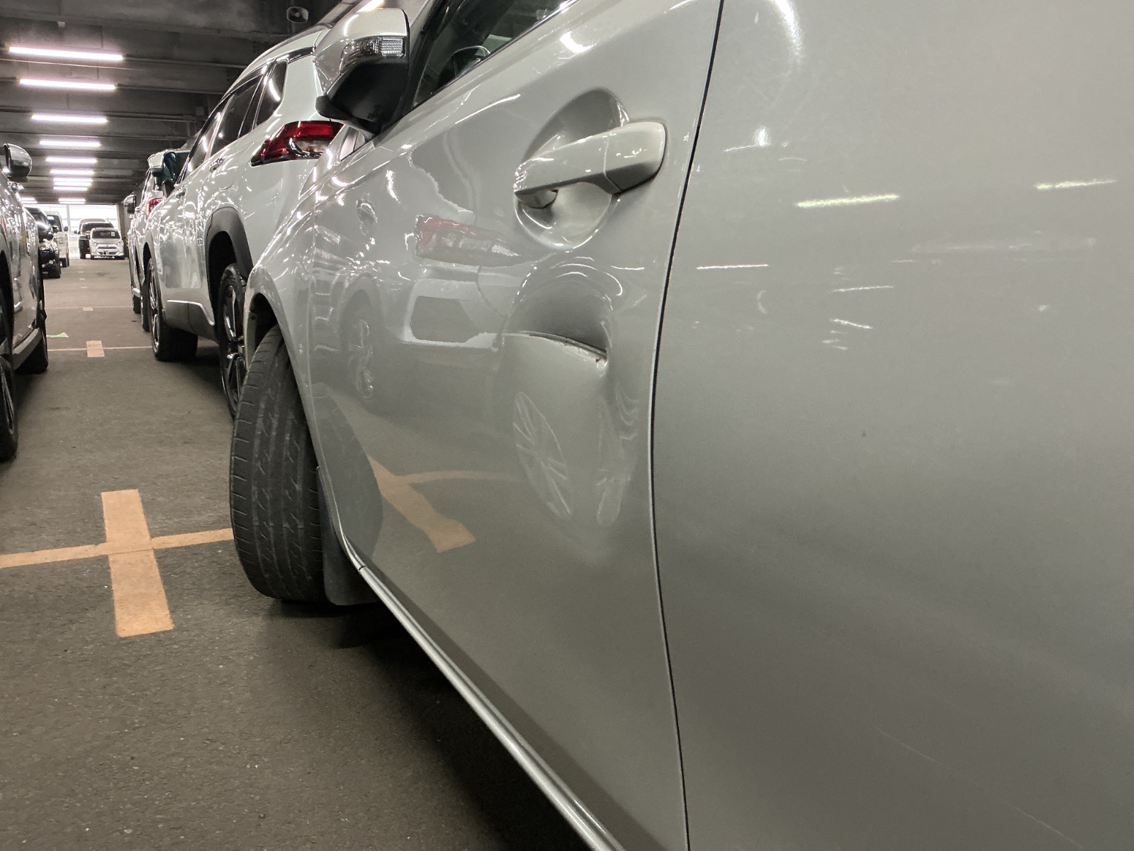 キズ・ヘコミ_17