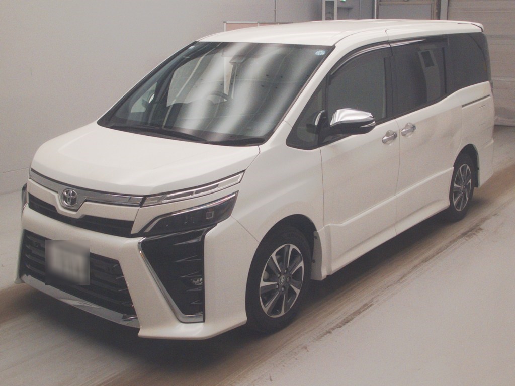 トヨタ ヴォクシー ZS キラメキ3