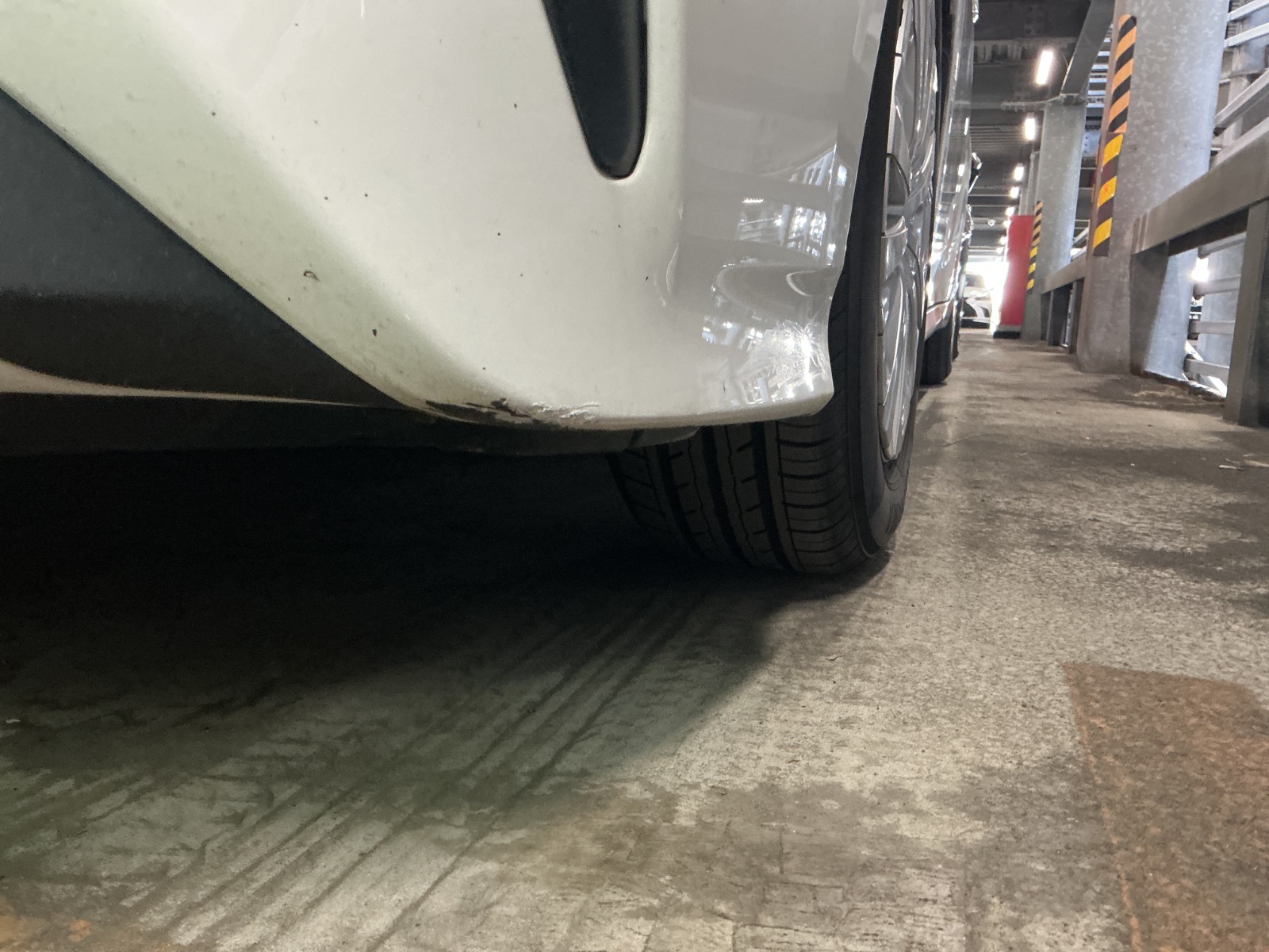 キズ・ヘコミ_05