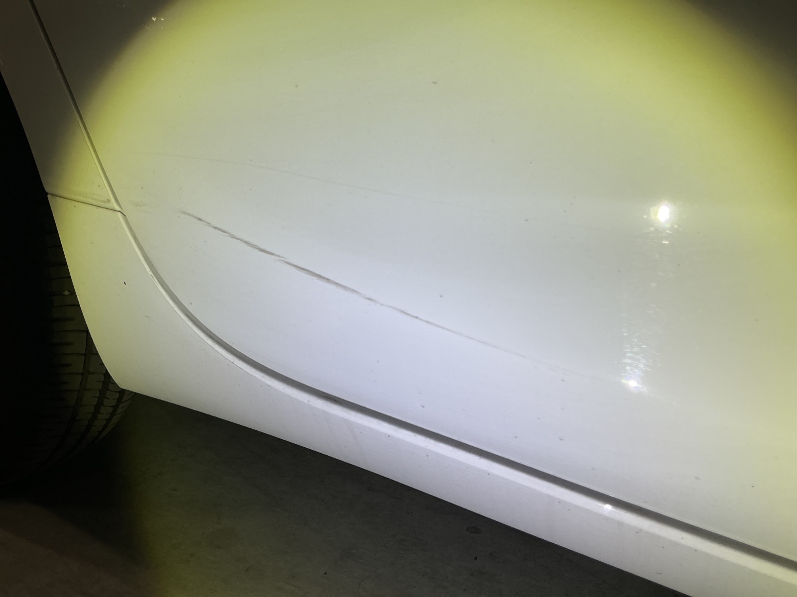 キズ・ヘコミ_27