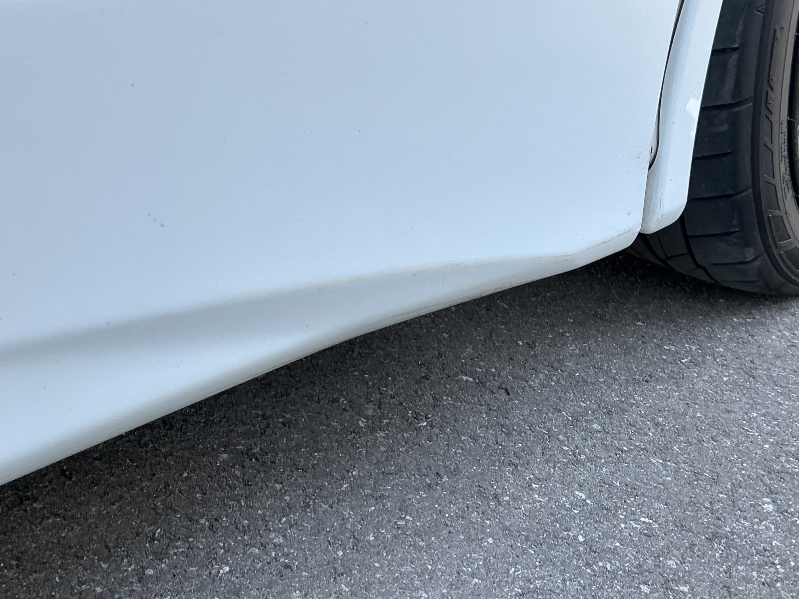 キズ・ヘコミ_25