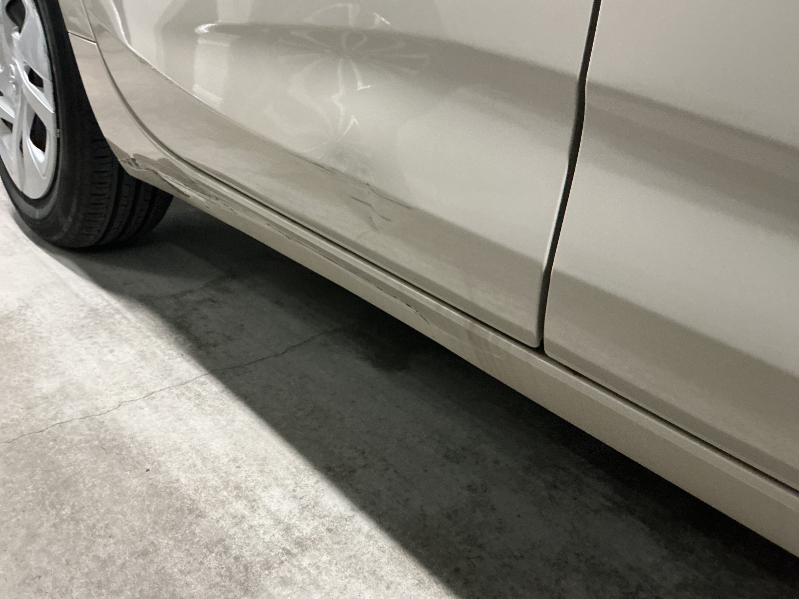 キズ・ヘコミ_23