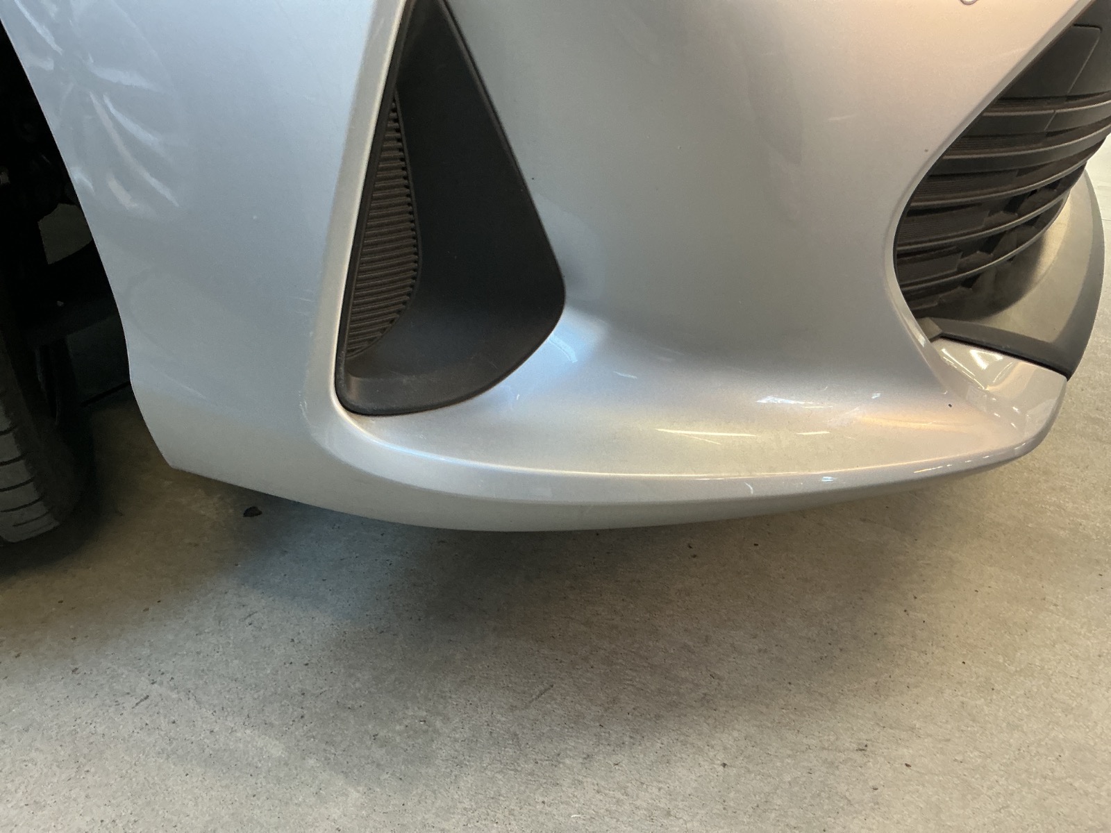 キズ・ヘコミ_06