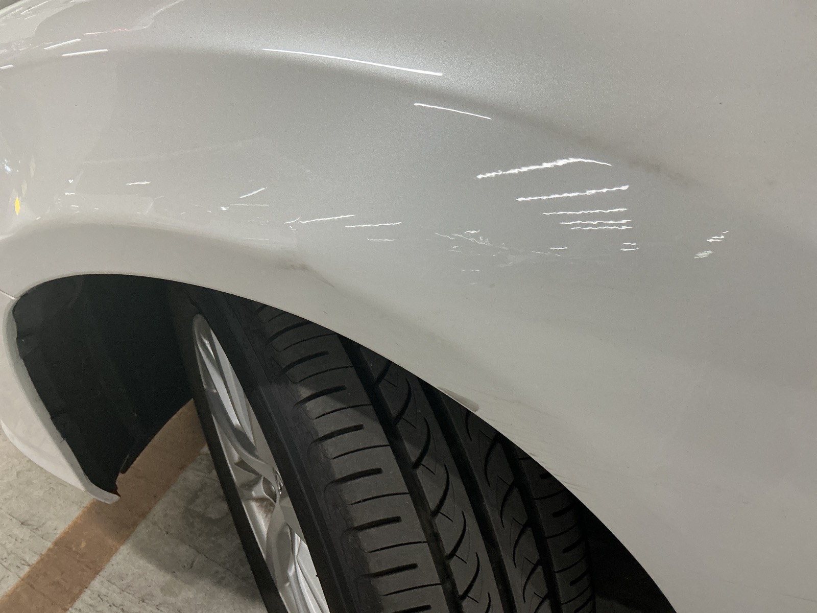 キズ・ヘコミ_11