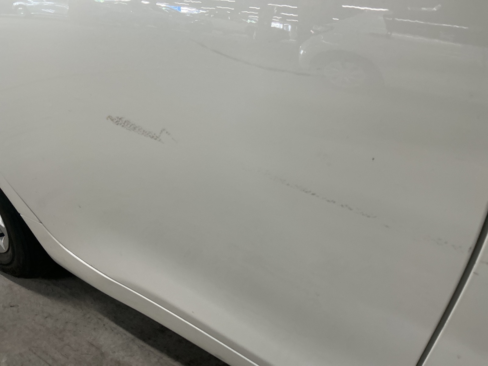 キズ・ヘコミ_26