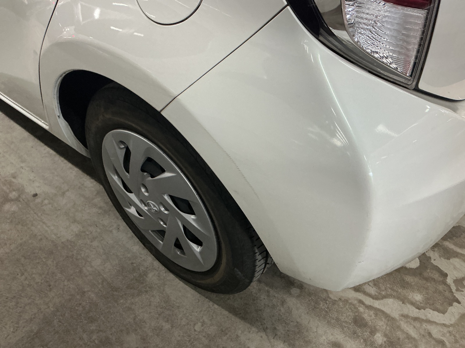 キズ・ヘコミ_55