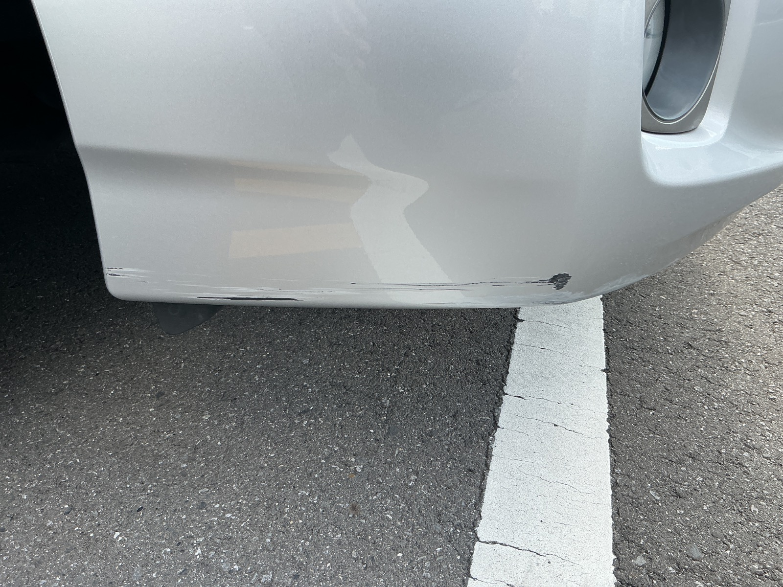 キズ・ヘコミ_06