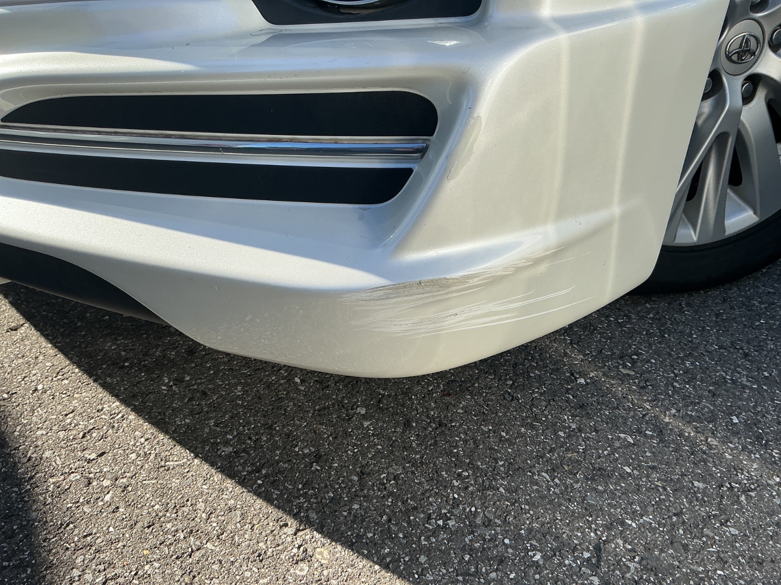 キズ・ヘコミ_05