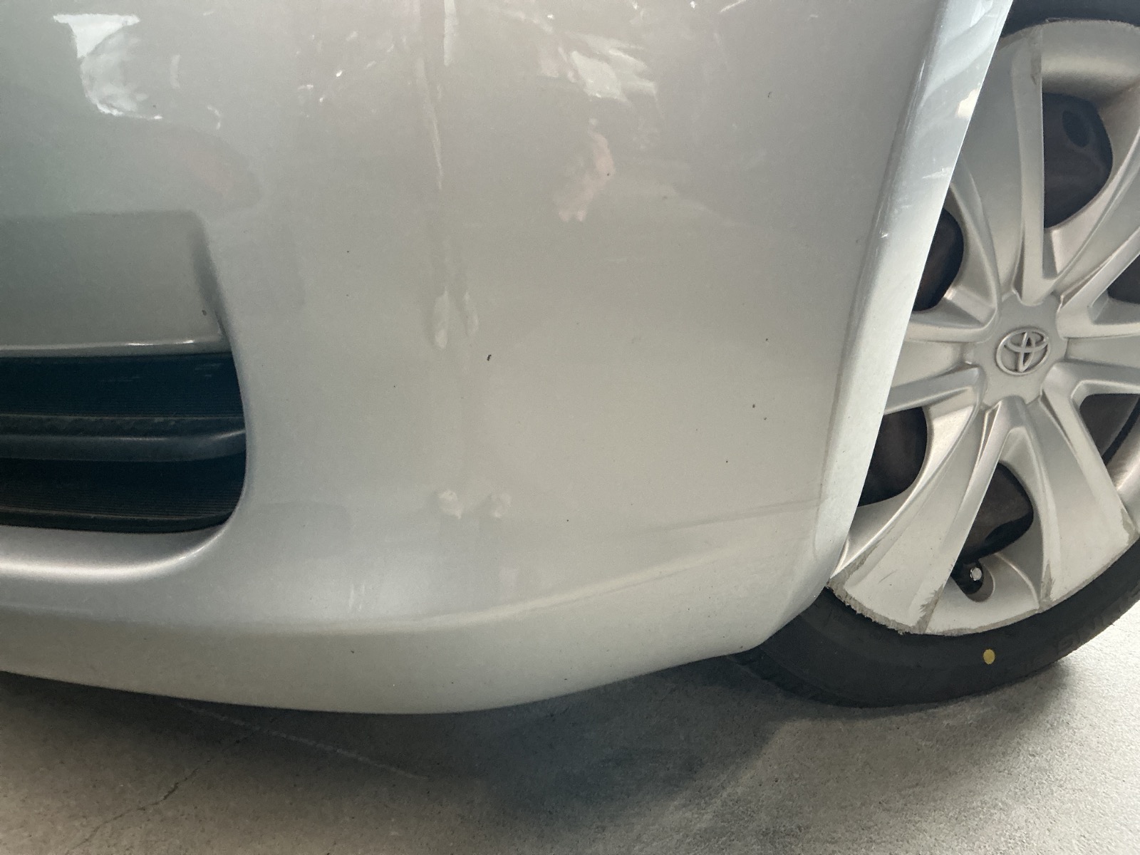 キズ・ヘコミ_05