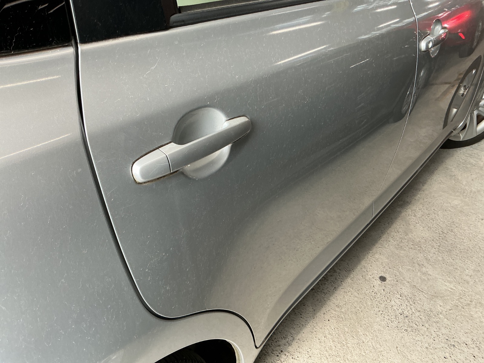 キズ・ヘコミ_26