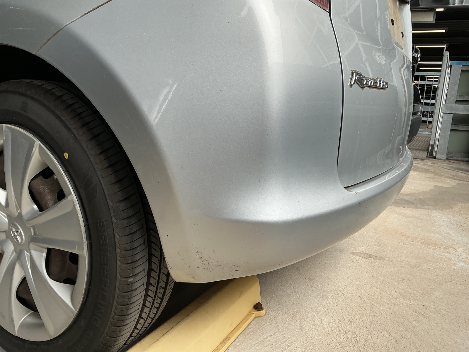 キズ・ヘコミ_55