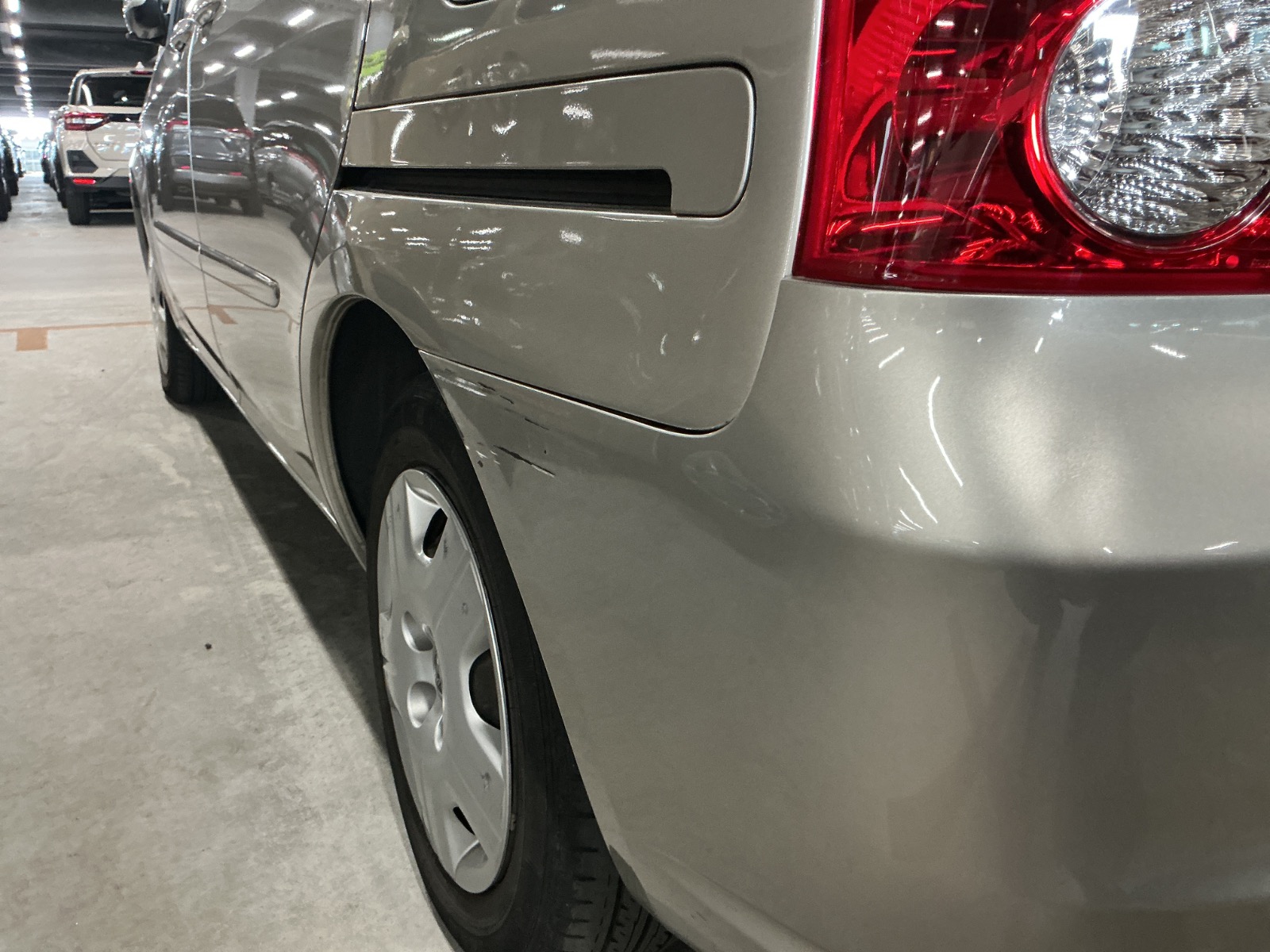 キズ・ヘコミ_55