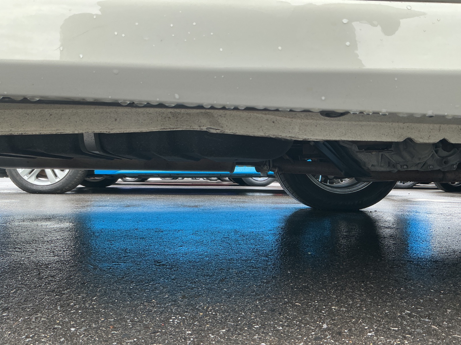 キズ・ヘコミ_23