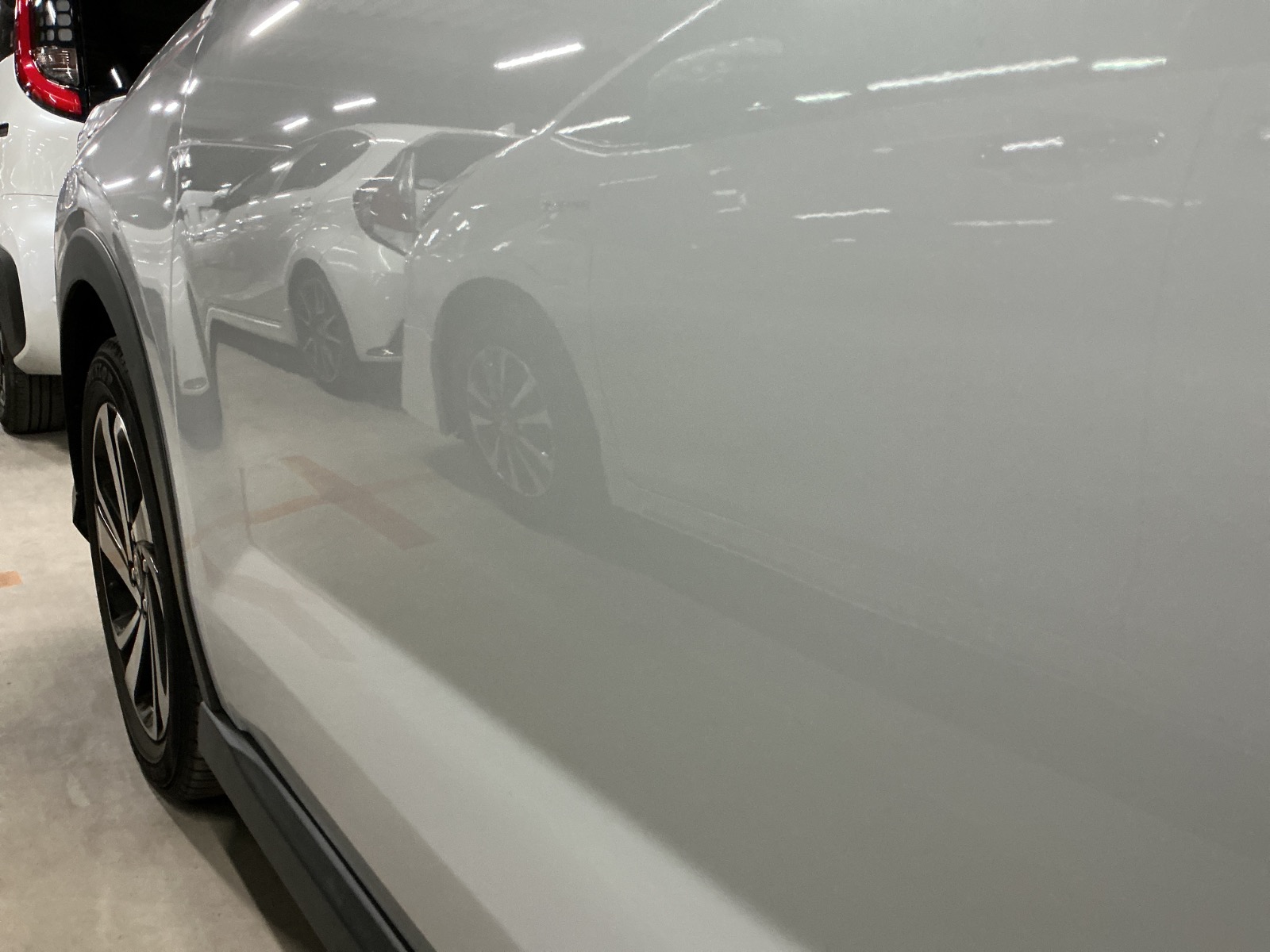 キズ・ヘコミ_16