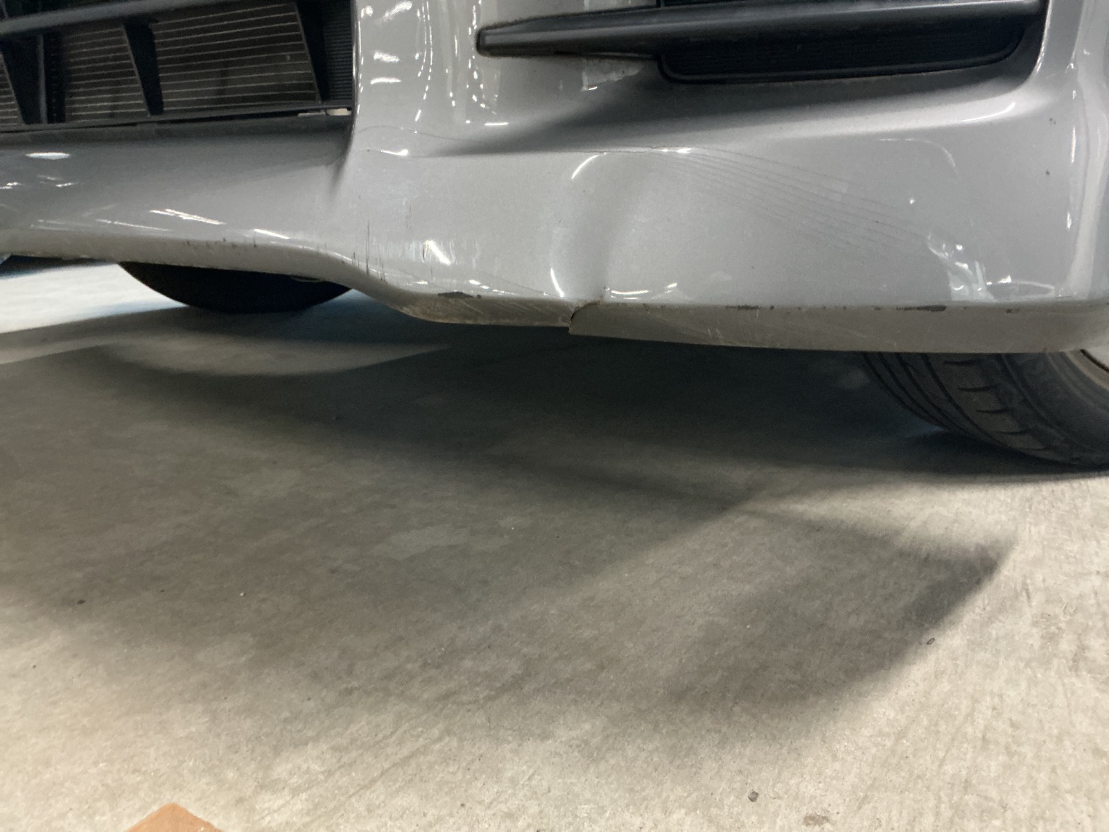 キズ・ヘコミ_05