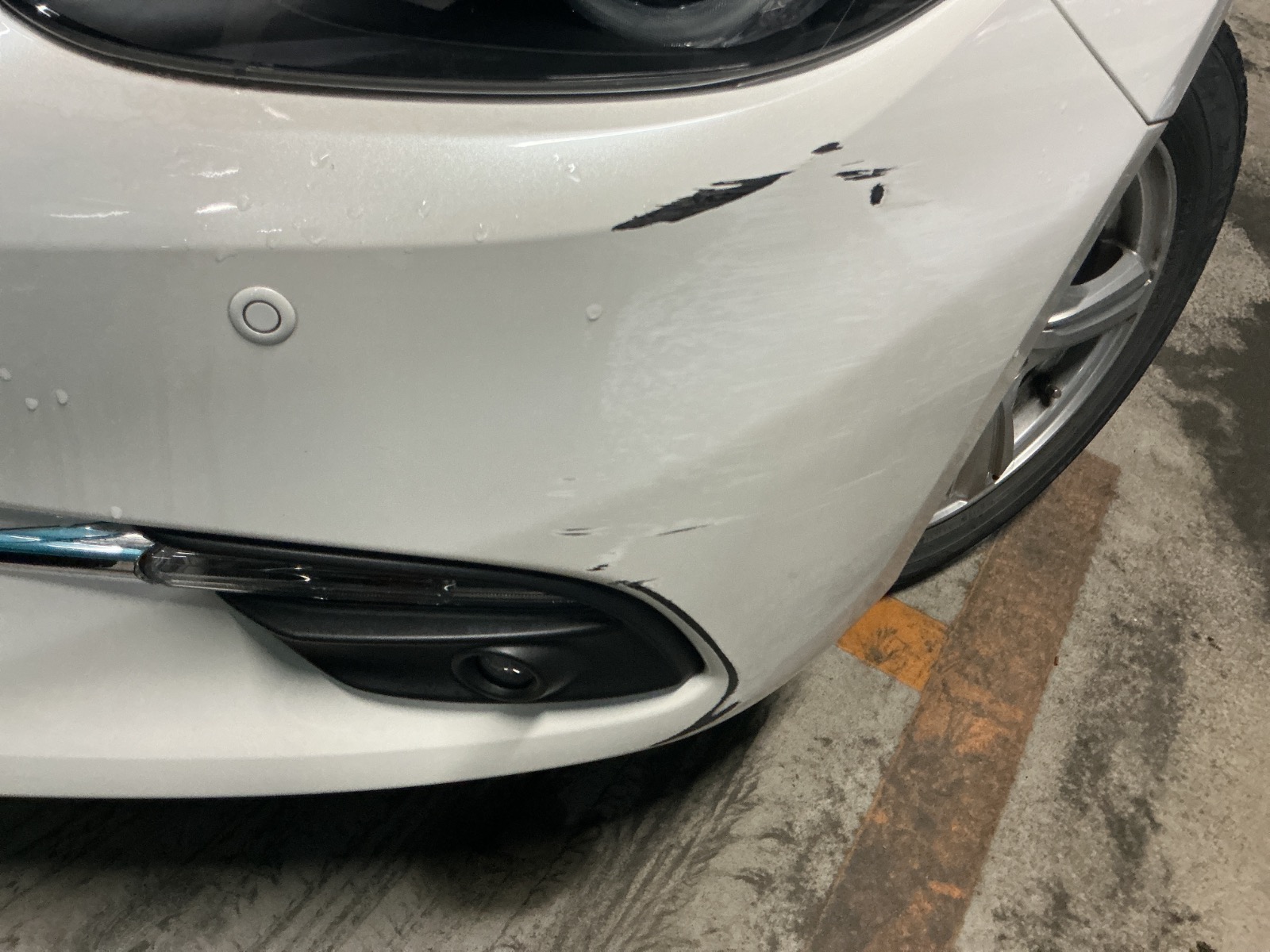 キズ・ヘコミ_05