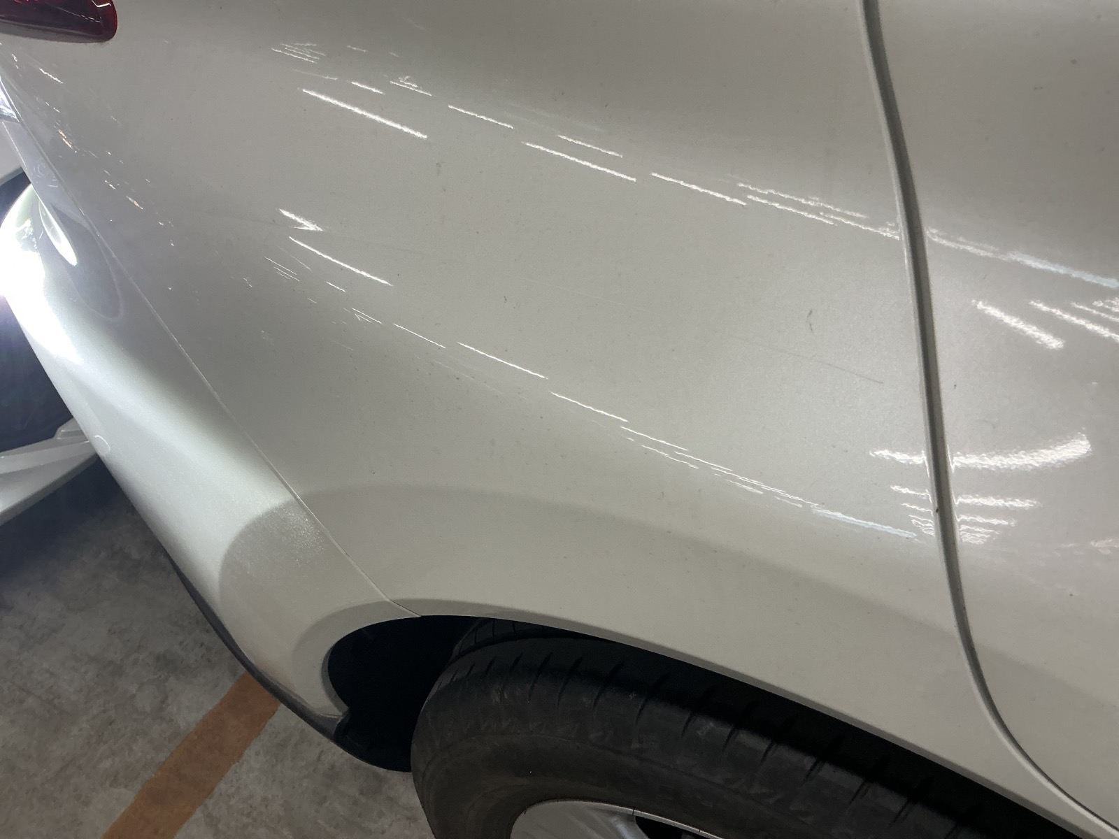 キズ・ヘコミ_40