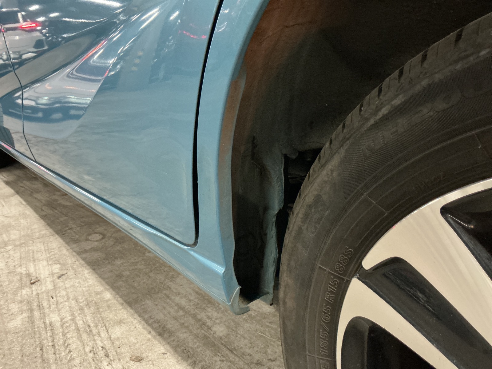 キズ・ヘコミ_38