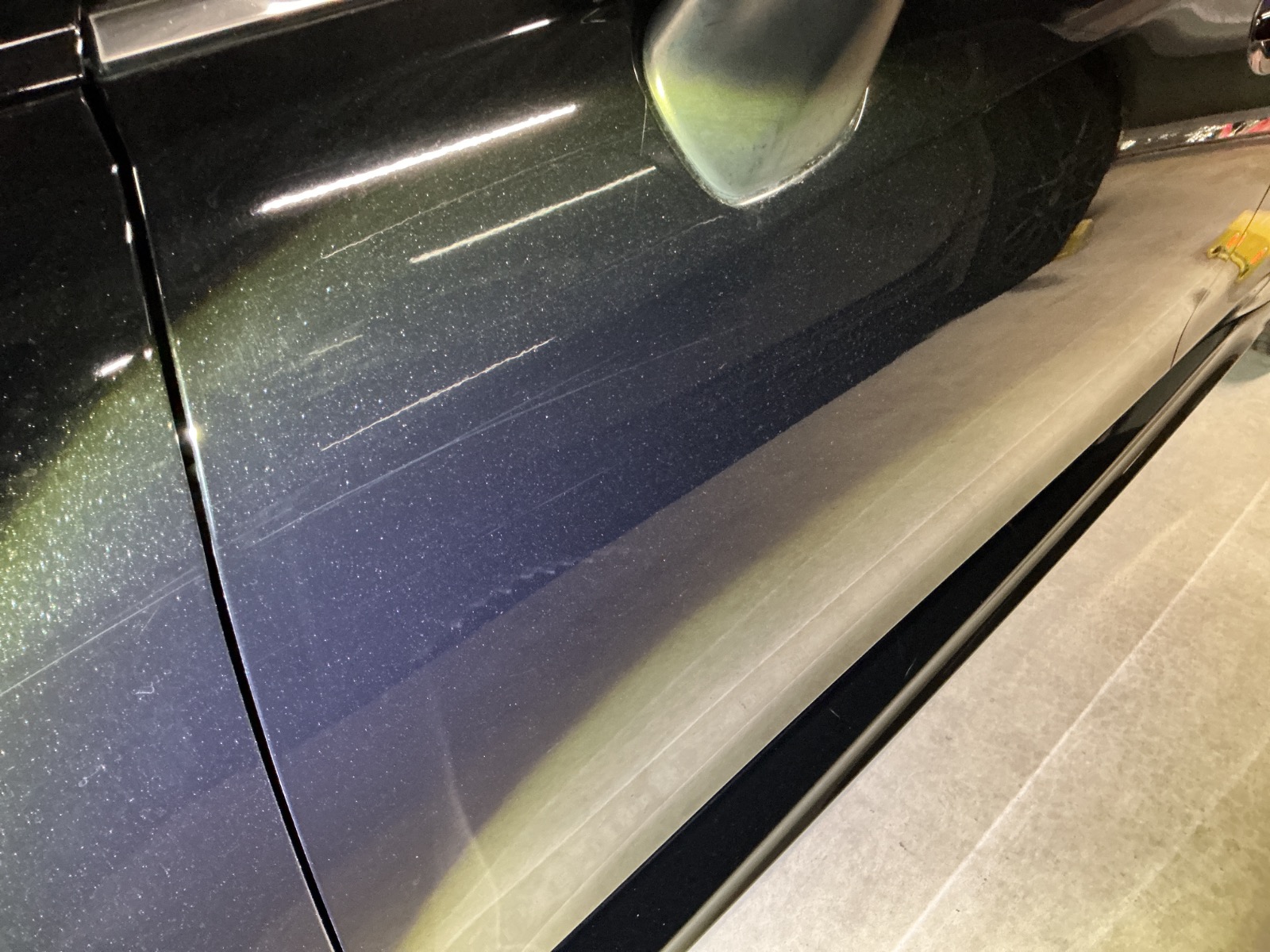 キズ・ヘコミ_16