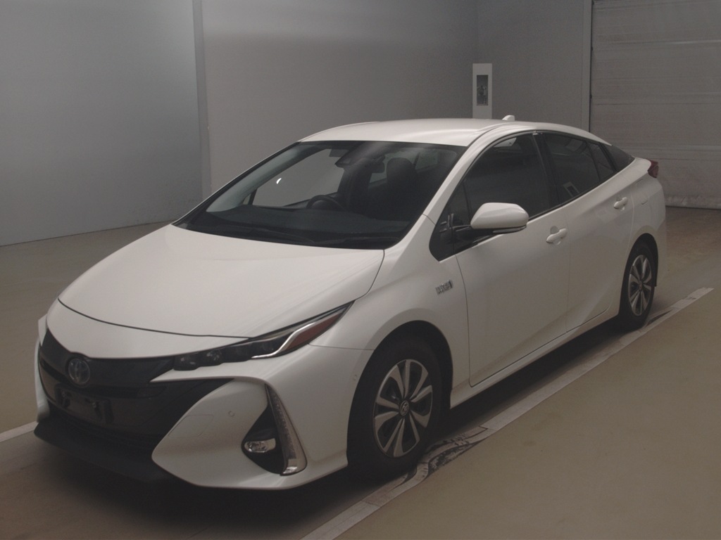 プリウスＰＨＶ