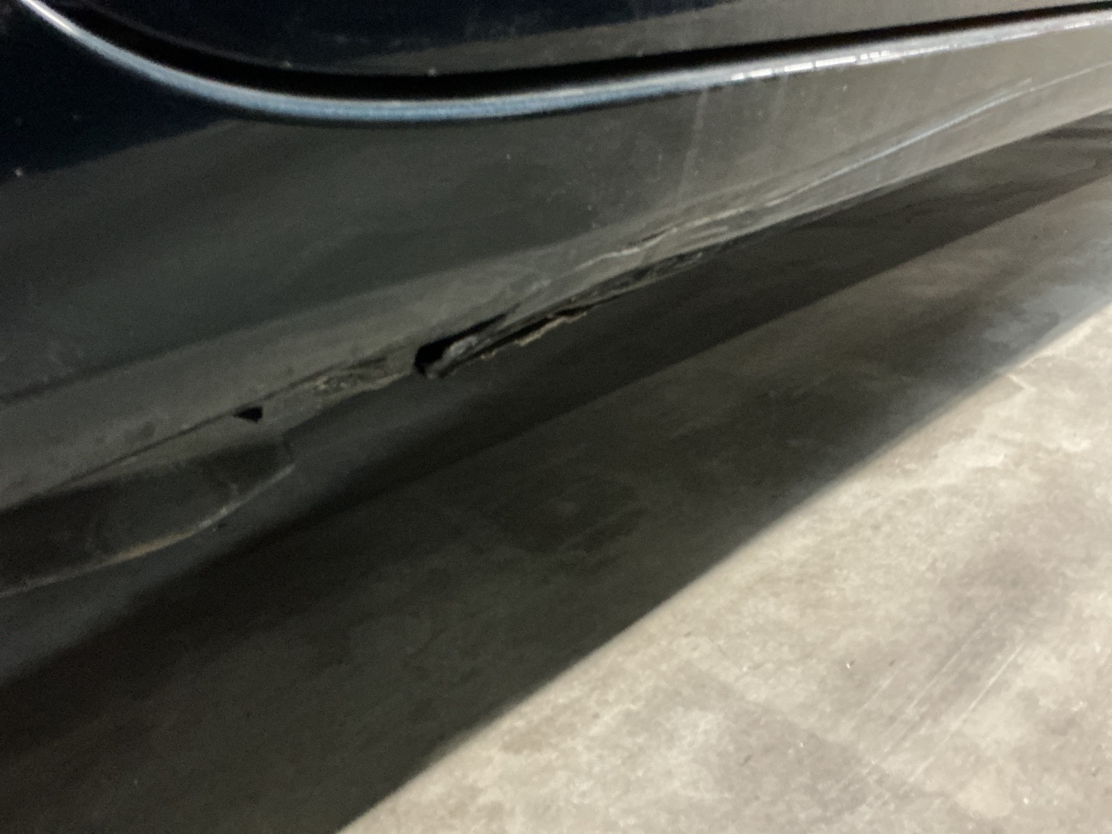 キズ・ヘコミ_23