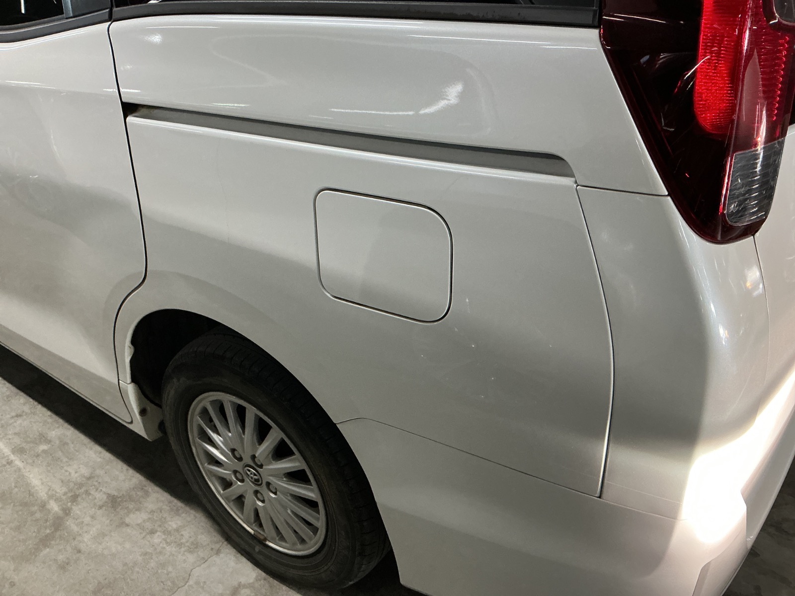 キズ・ヘコミ_39