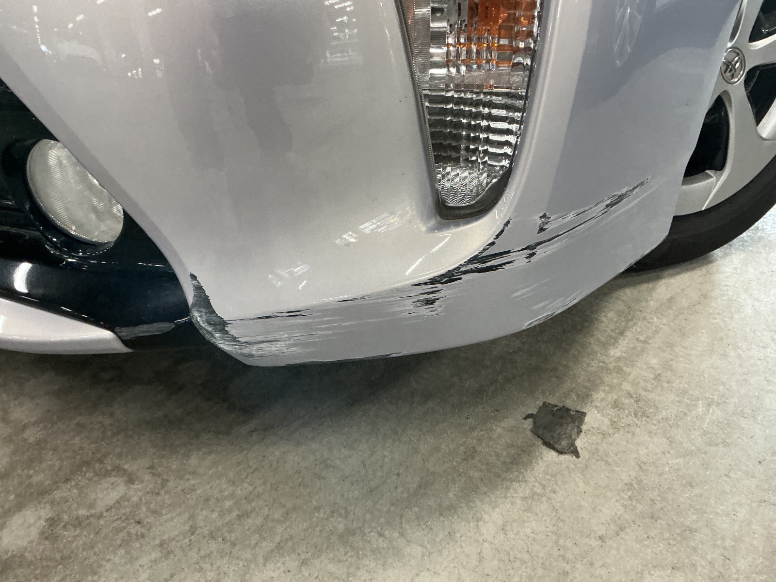 キズ・ヘコミ_05