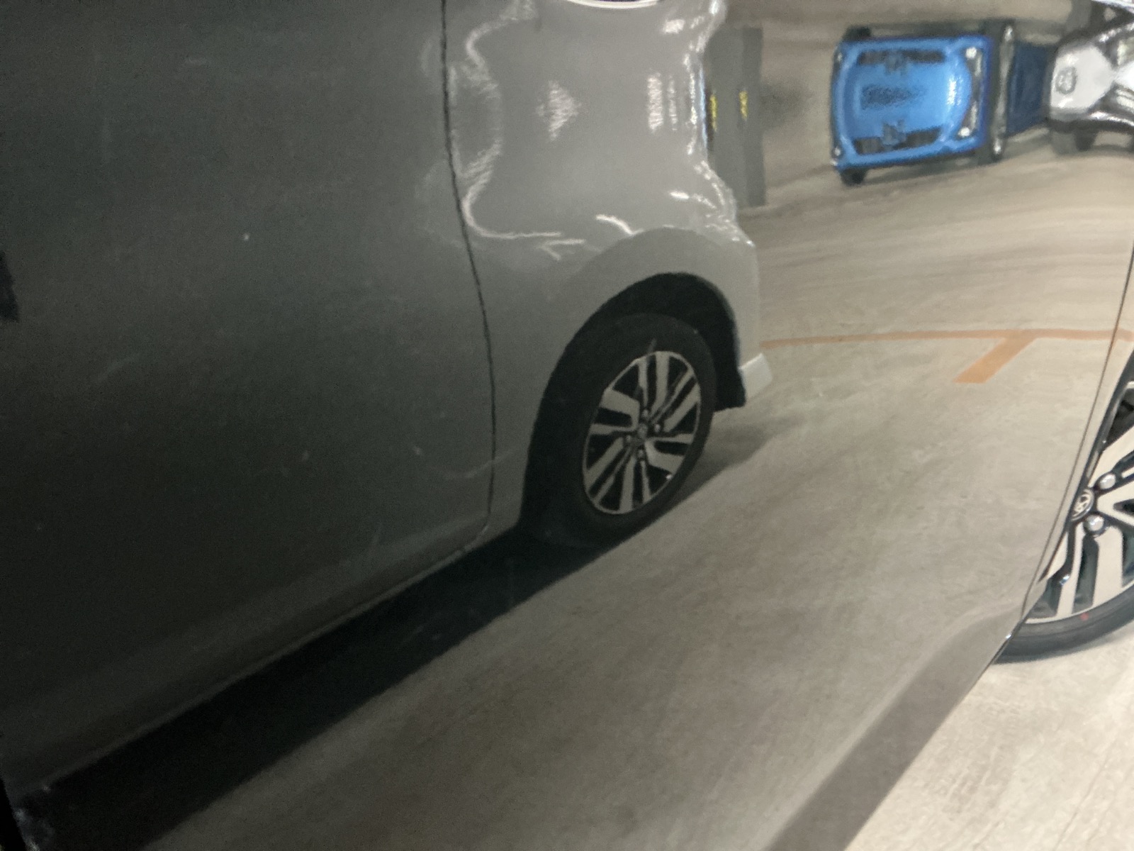 キズ・ヘコミ_19