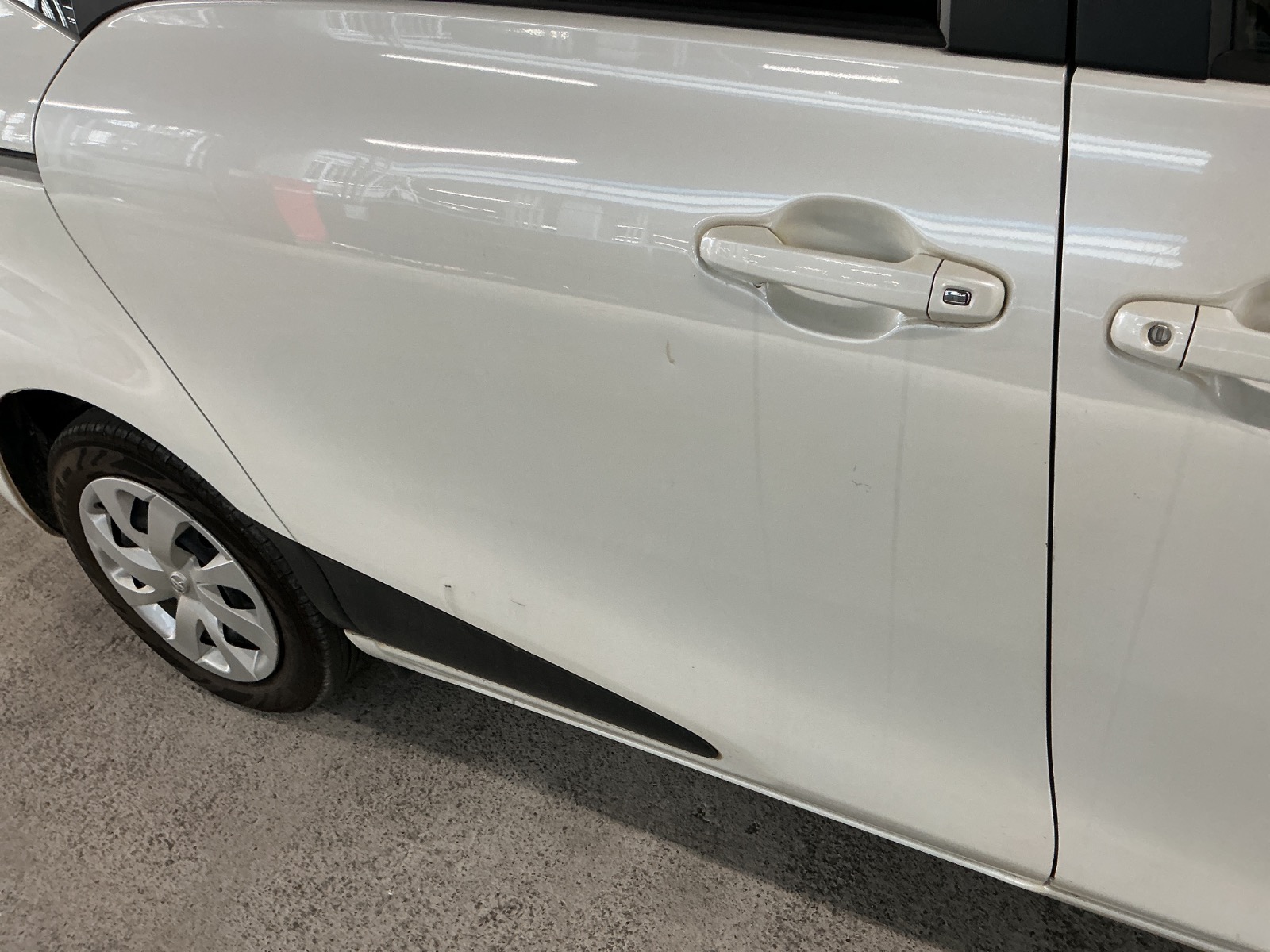 キズ・ヘコミ_27