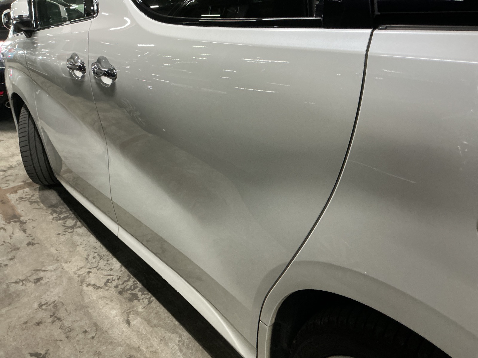 キズ・ヘコミ_25