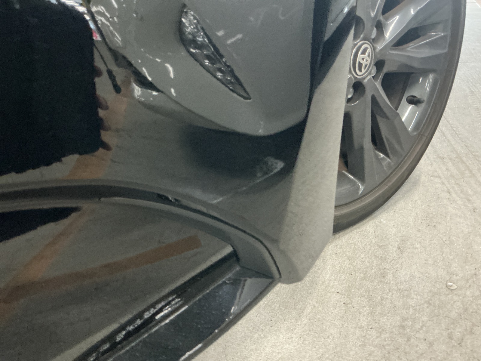 キズ・ヘコミ_05