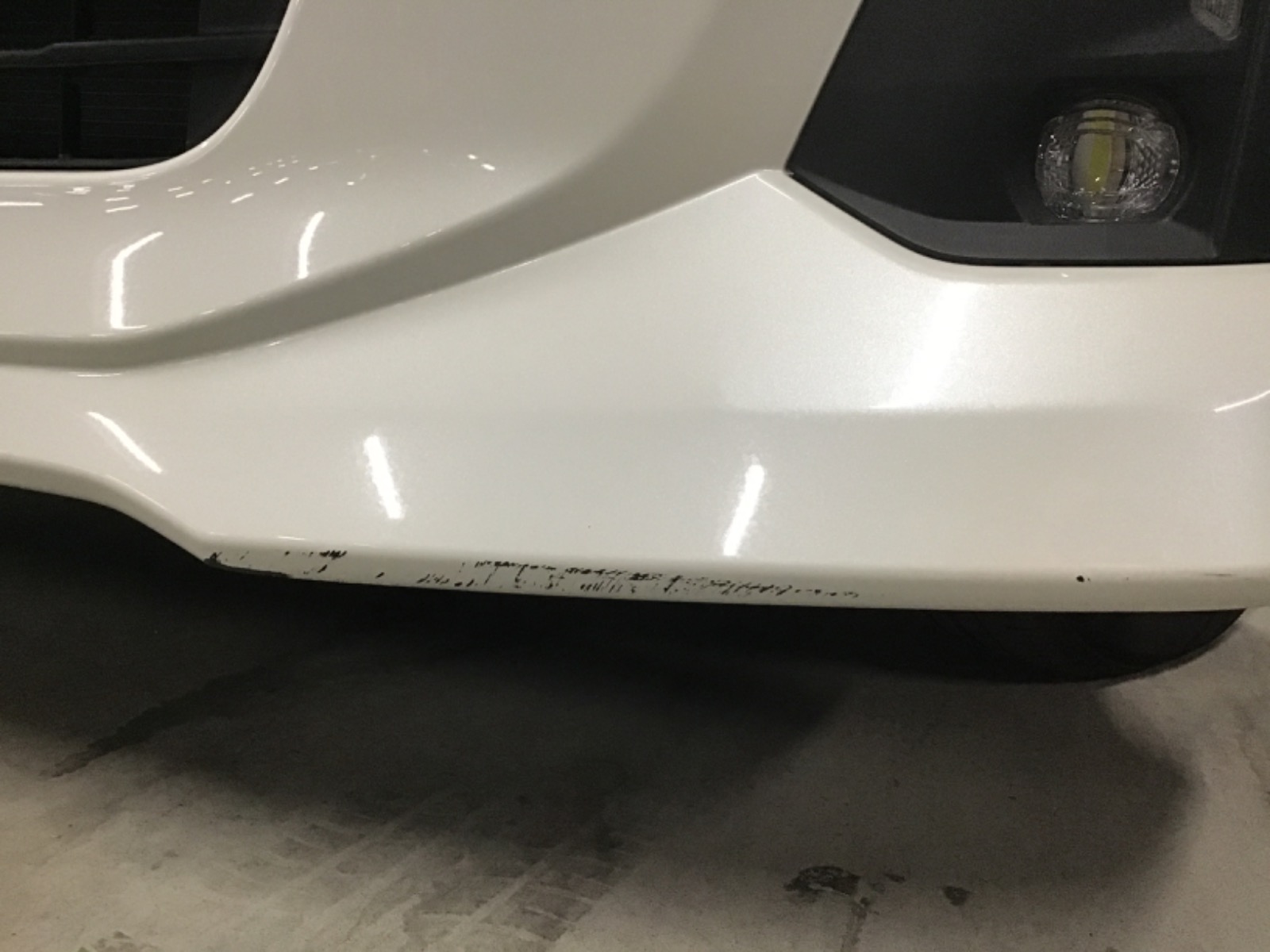 キズ・ヘコミ_05